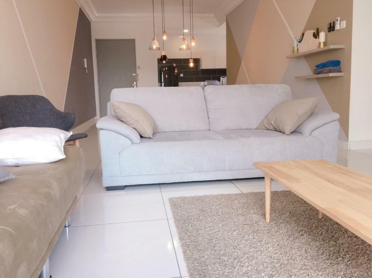 Johor Bahru Paradigm Leplatino Homestay ภายนอก รูปภาพ